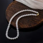collier ras du cou perlé