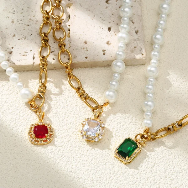 Collier de perles 45 cm en situation