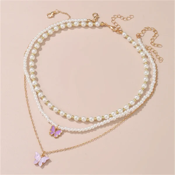 Collier de Perles avec pendentif papillon