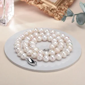 Collier de perles de culture élégant