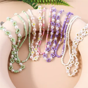 Collier de Perles bohème avec fleurs
